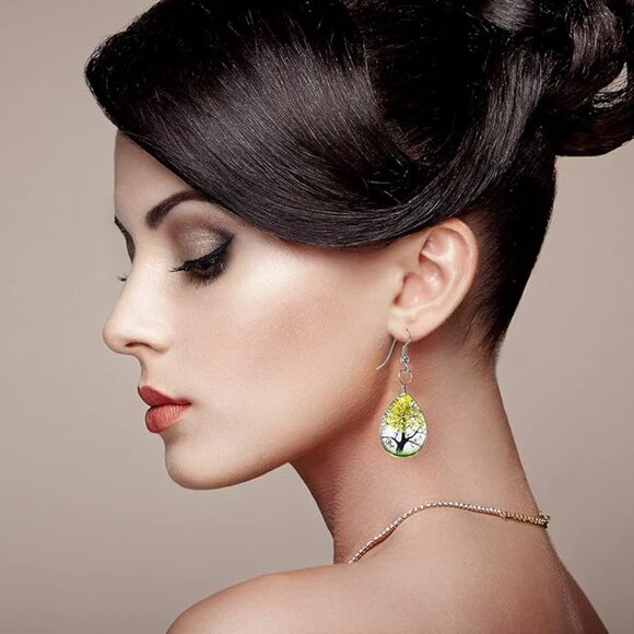 New -  Choice of 1 Dried Pressed Flower Pendant Water Drop Glass Beads Lacework - Picture 6 of 6